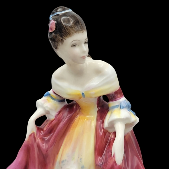 Royal Doulton Southern Belle HN 2229 1957 Vintage Bone China - Picture 2 of 10